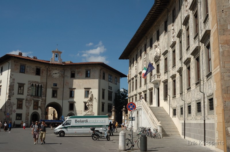 Pisa 13 - Piazza Dei Cavalieri.jpg